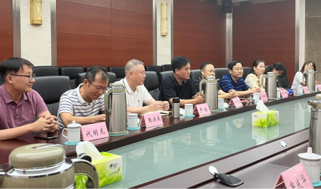 正校级干部叶芃带队走访南京、苏锡常校友分会